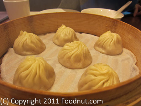 Din Tai Fung Hong Kong Shanghai Steamed dumplings Xiaolongbao