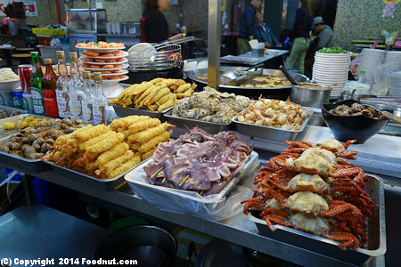 Shilin Night Market Taipei seafood street food