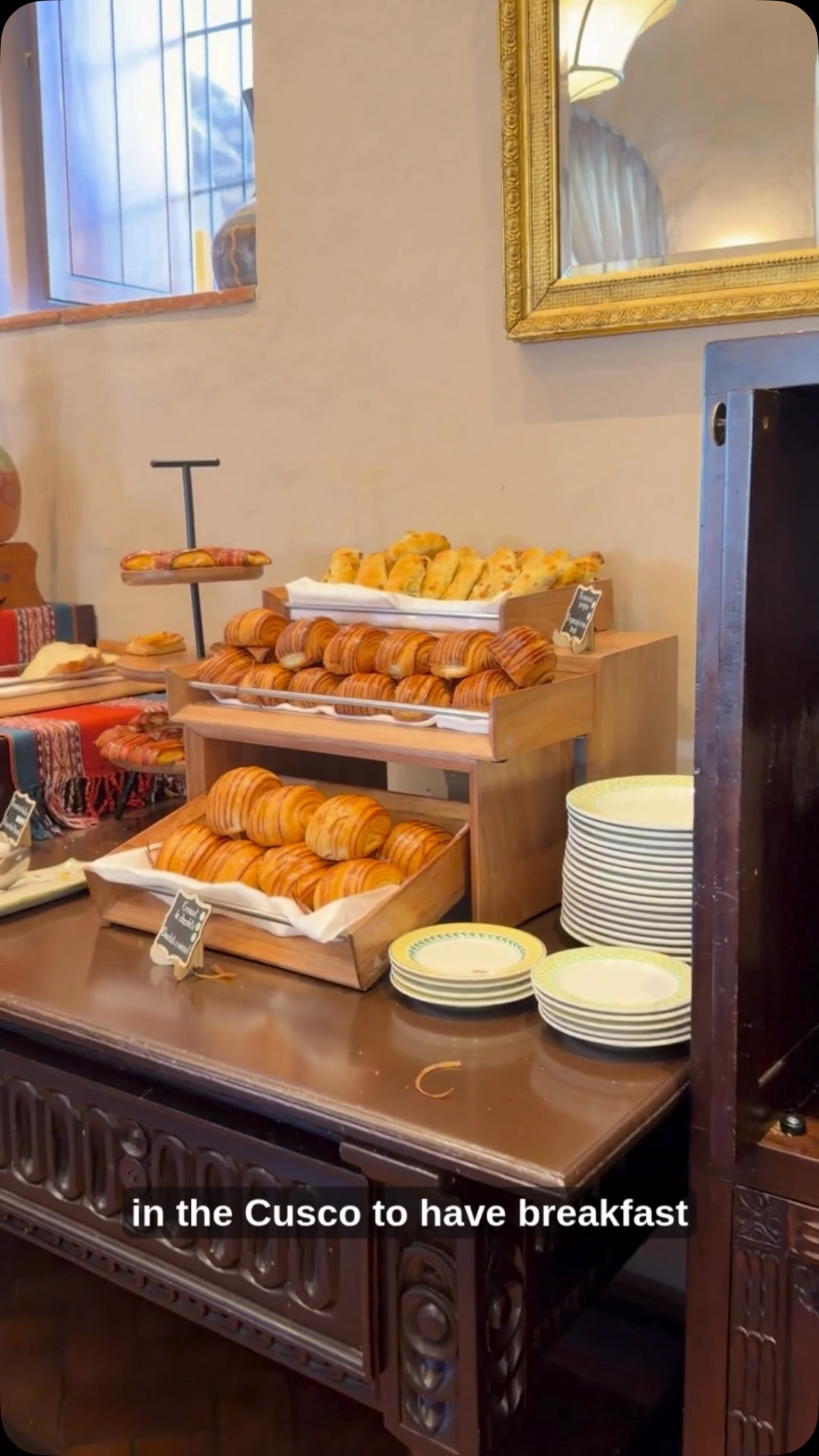 OQRE Monasterio Breakfast buffet Cusco Peru #breakfastbuffet #buffetperu #monasterioperu #belmondhotels